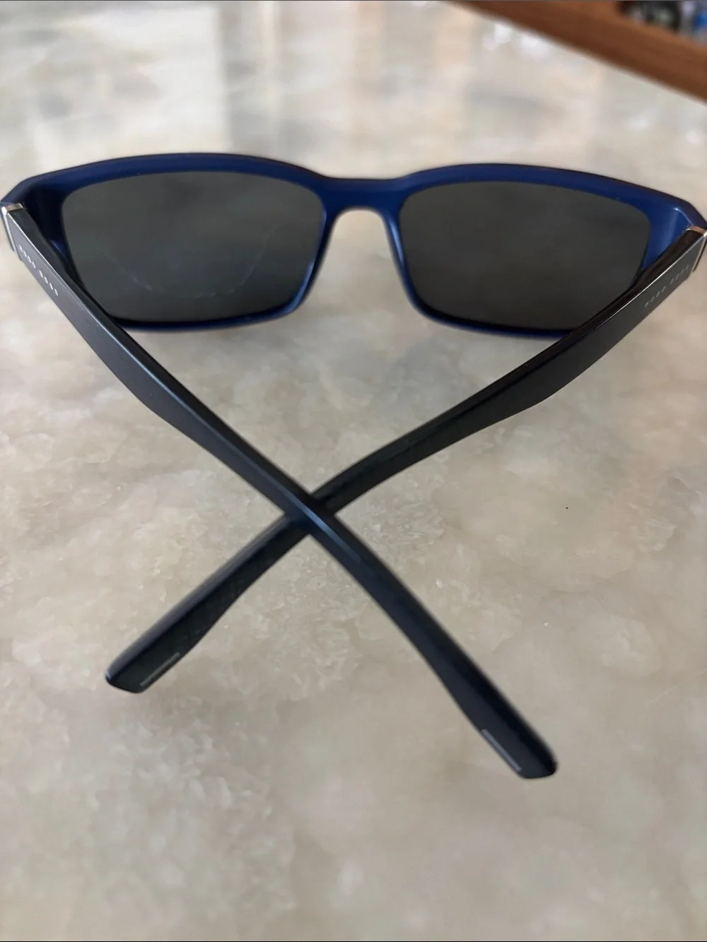 Hugo Boss Navy Blue Rectangular Men’s Sunglasses with Dark Lenses
